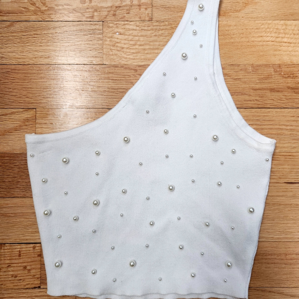 Love Tree White Asymmetrical Pearl Tank Top